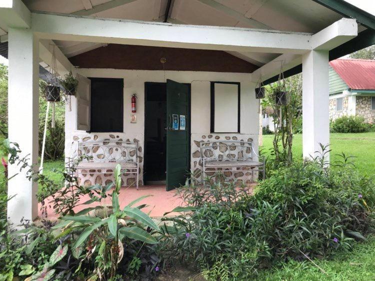 Vila Nabitunich San Ignacio Exteriér fotografie