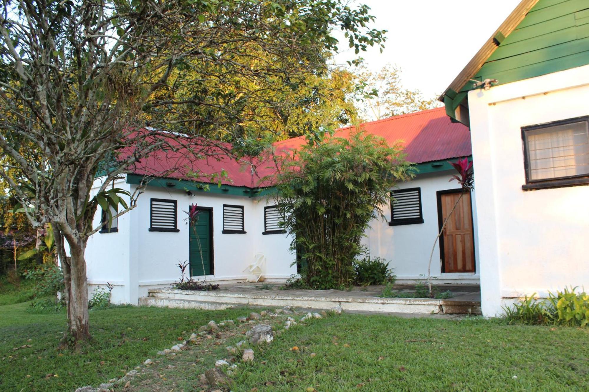 Vila Nabitunich San Ignacio Exteriér fotografie